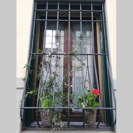 Flower Garden Apartment Vicino Al Centro Florença Exterior foto